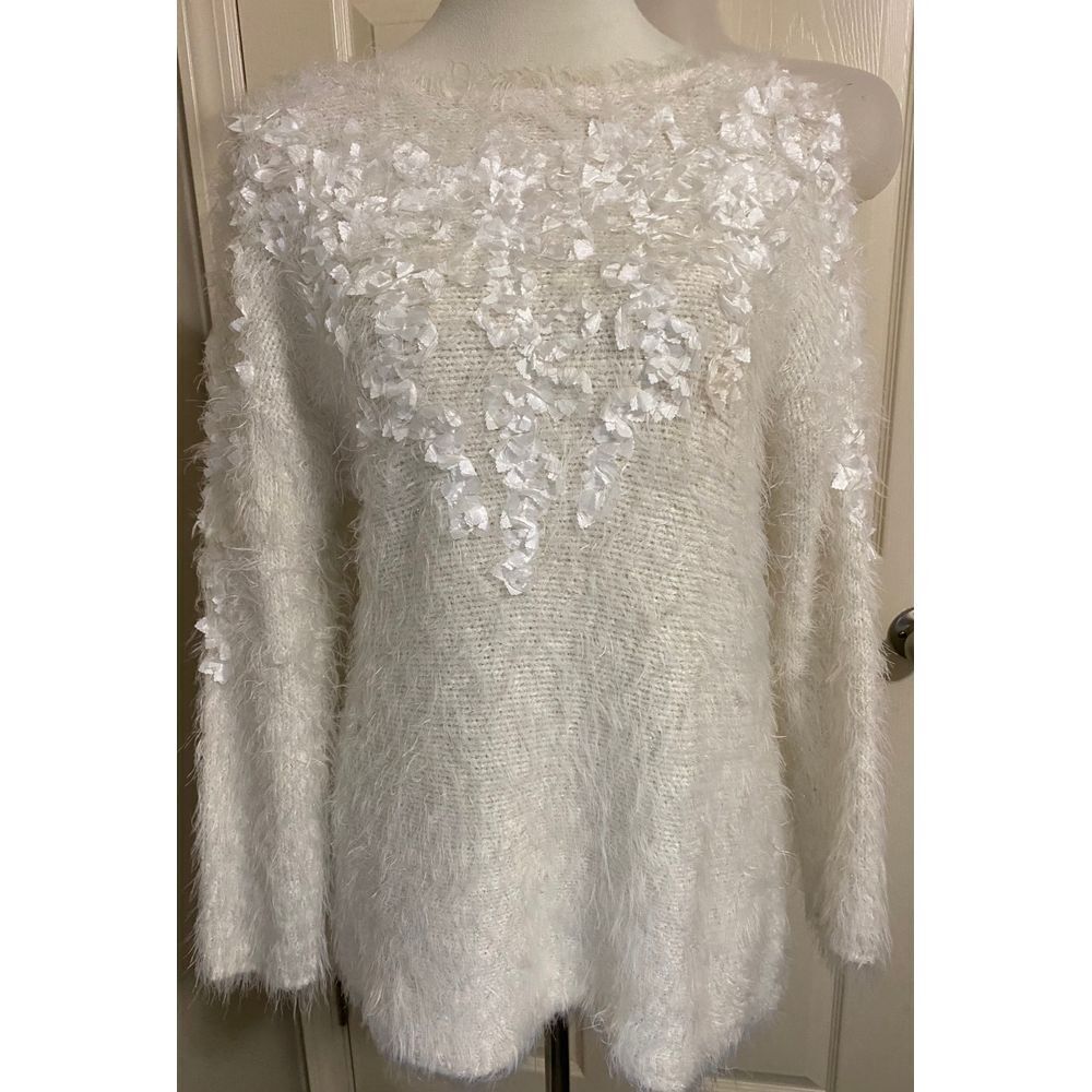 Ruby Rd. Fuzzy White Sweater with Textured Front Embellishment Size L
